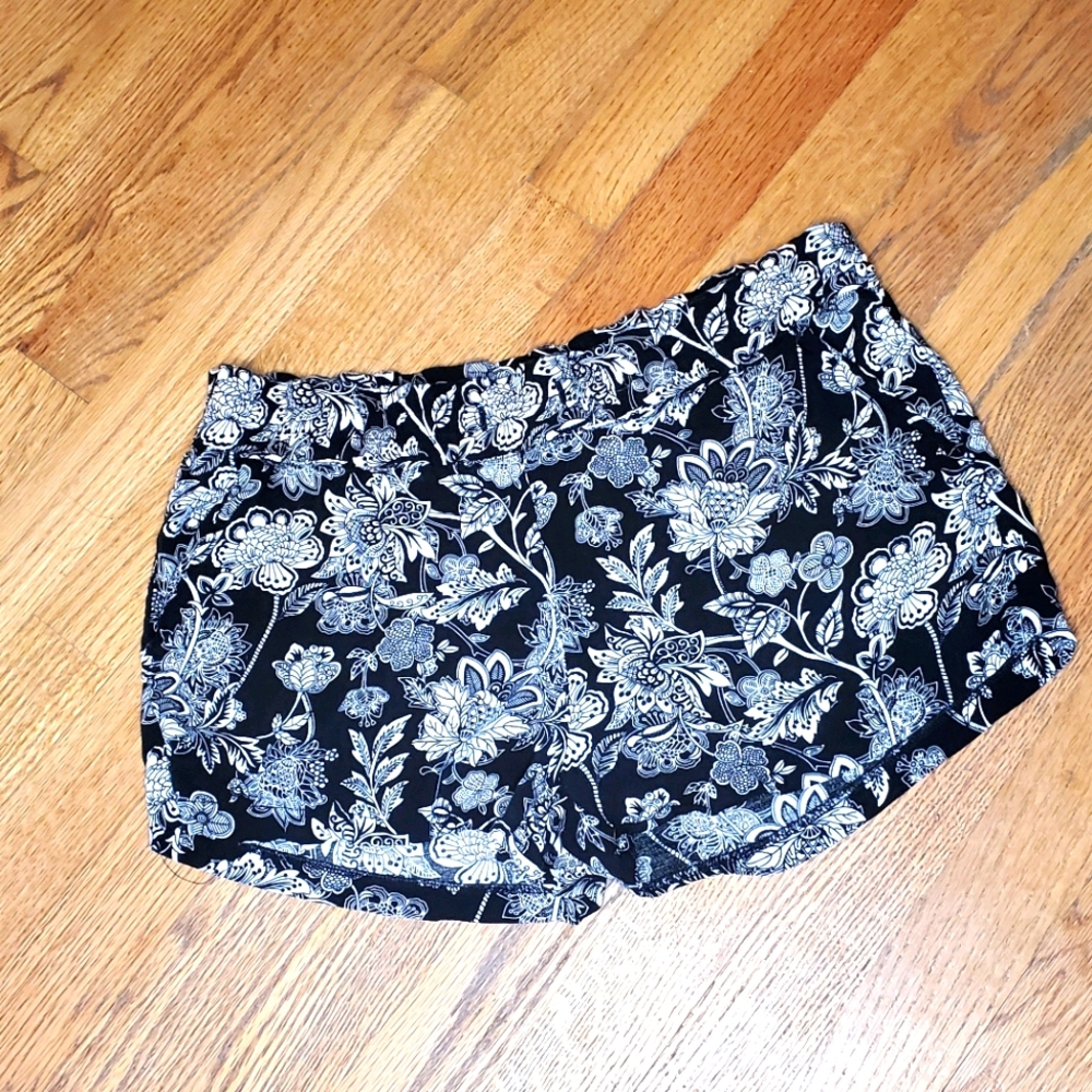 Love Tree Shorts